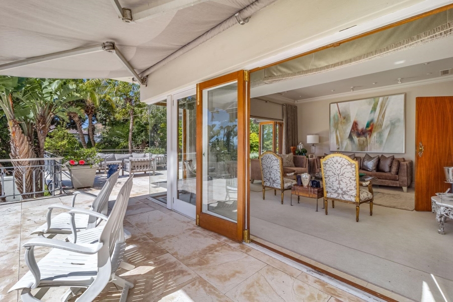 To Let 4 Bedroom Property for Rent in Fresnaye Western Cape